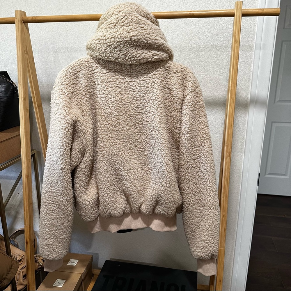POPFLEX Cream and Brown Jacket - Picture 5 of 11